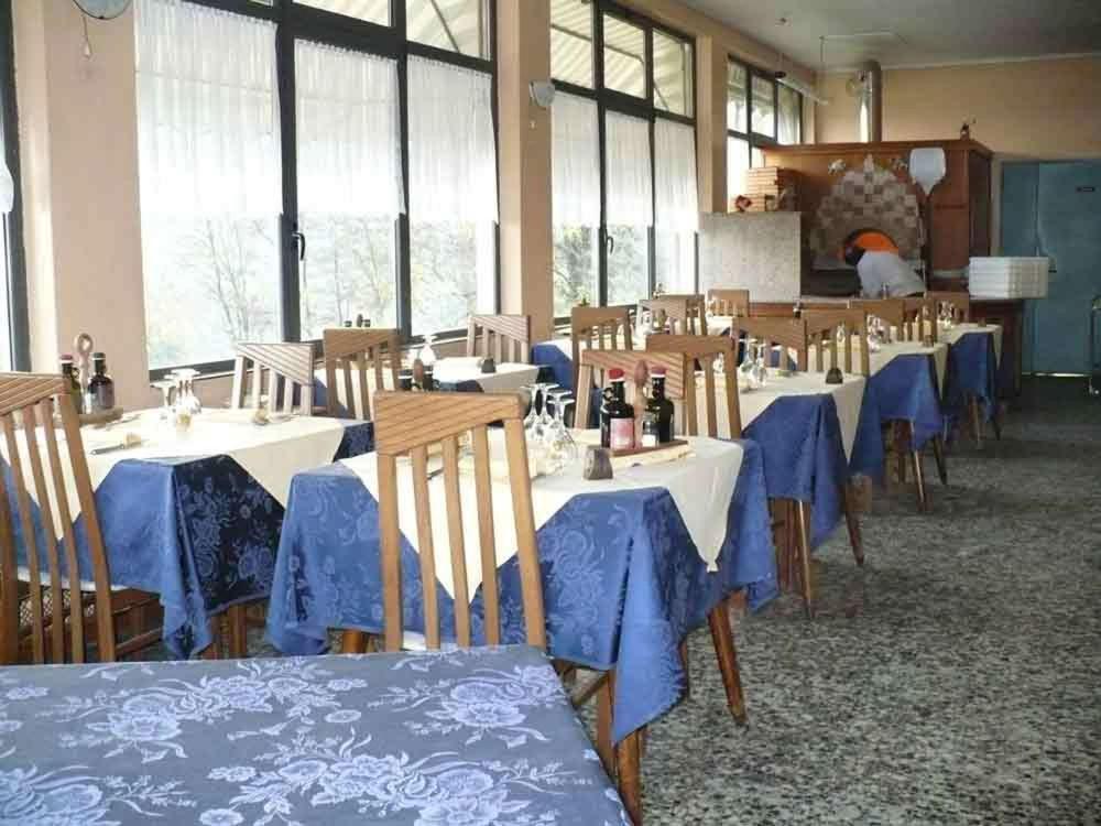 Hotel Olivi Salo Bagian luar foto