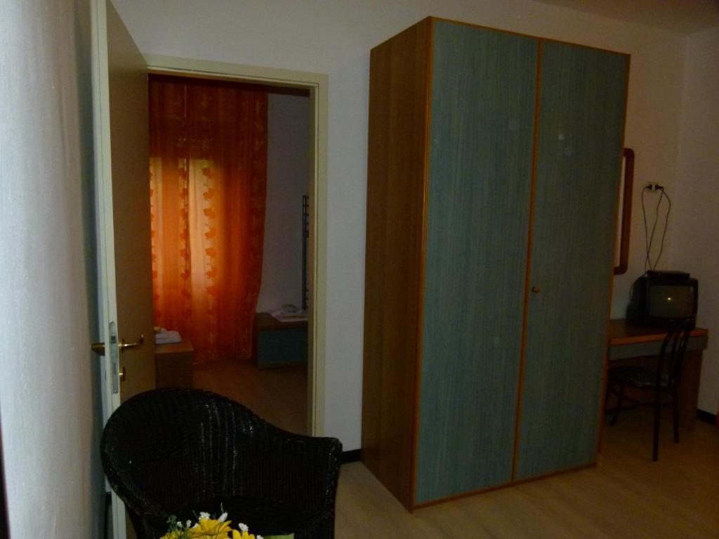 Hotel Olivi Salo Bagian luar foto