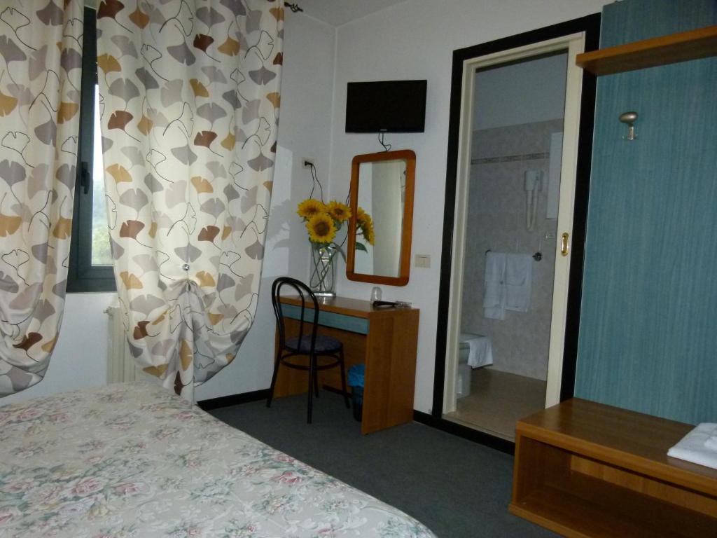 Hotel Olivi Salo Bagian luar foto