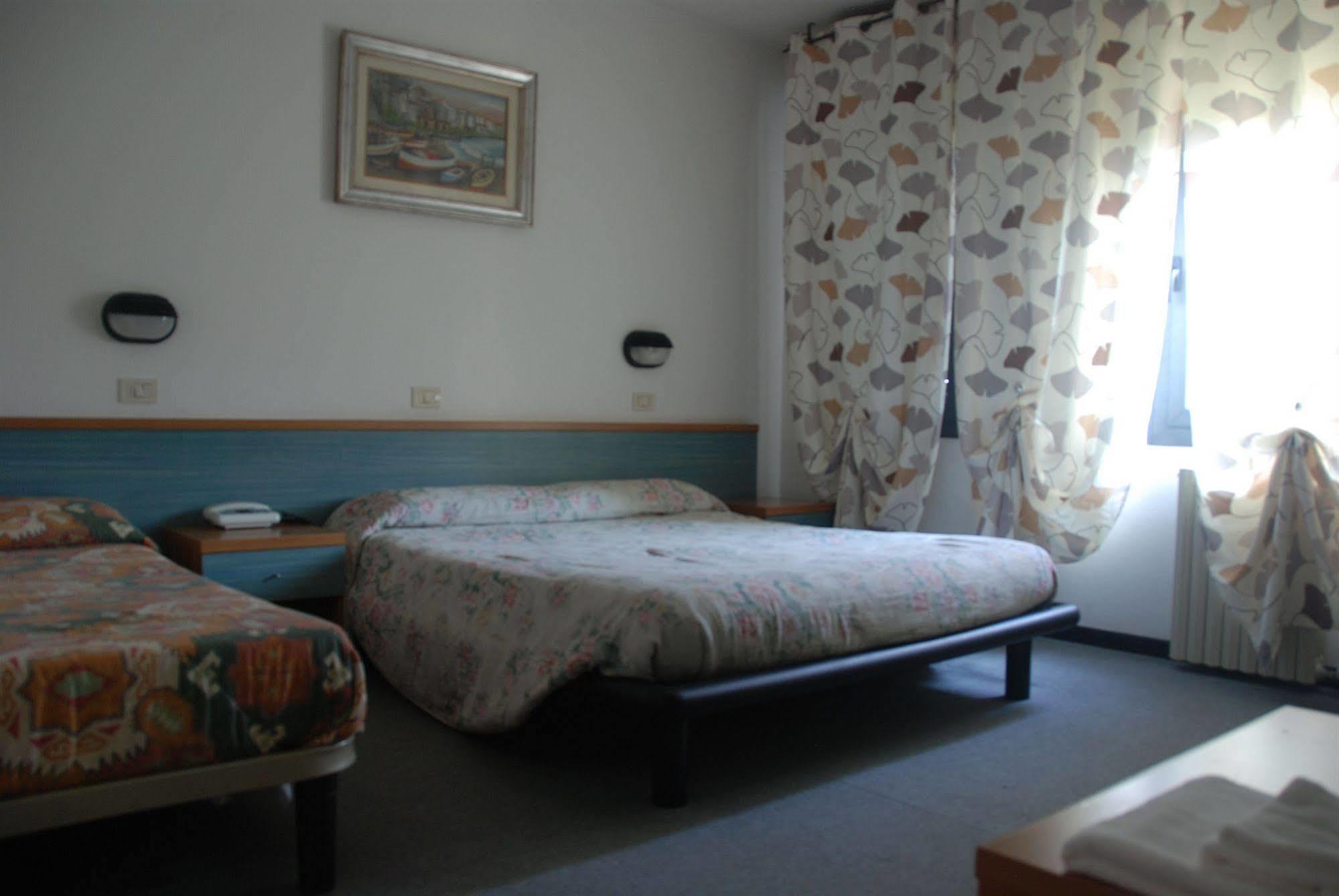 Hotel Olivi Salo Bagian luar foto