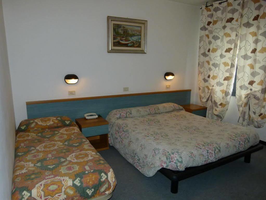 Hotel Olivi Salo Bagian luar foto